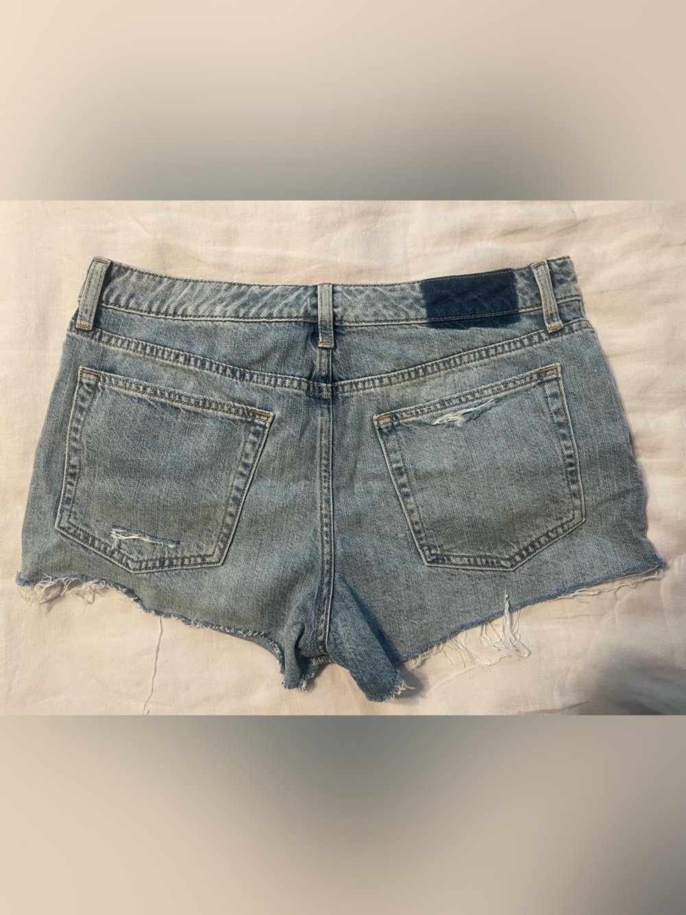 Lucky Brand Mid Rise Festival Denim Shorts in Gone Surfin’ Wash Sz 30 - Picture 9 of 13